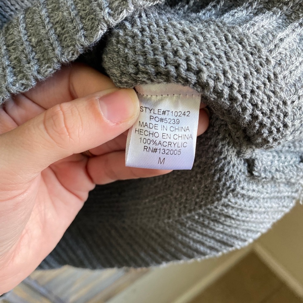 Entro Sweater - image 5